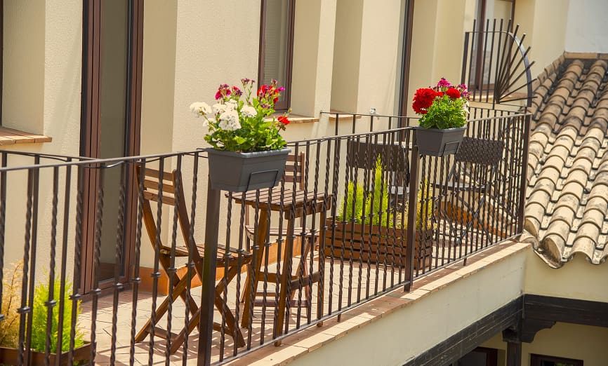 Alojamiento en el Centro de Sevilla Balcón de uno de los apartamentos de Hoteles del Sur